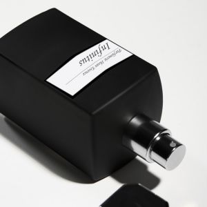 IE_Schwarz_Infinitus_203