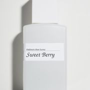 IE_Weiß_Sweet Berry_Main_692